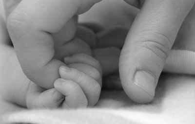 army dad arrives home to see birth of first baby